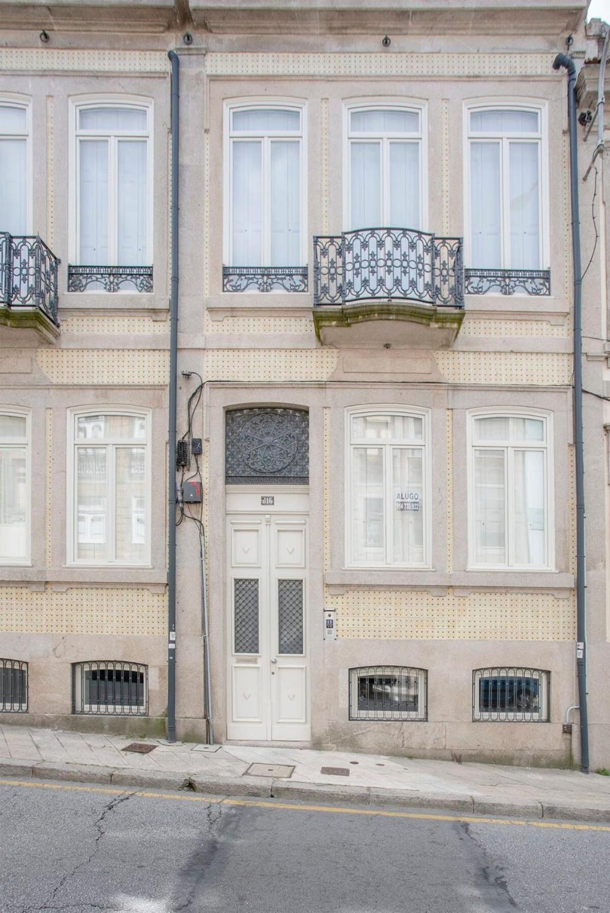 Liiiving In Porto - Downtown Balcony Studio Dış mekan fotoğraf
